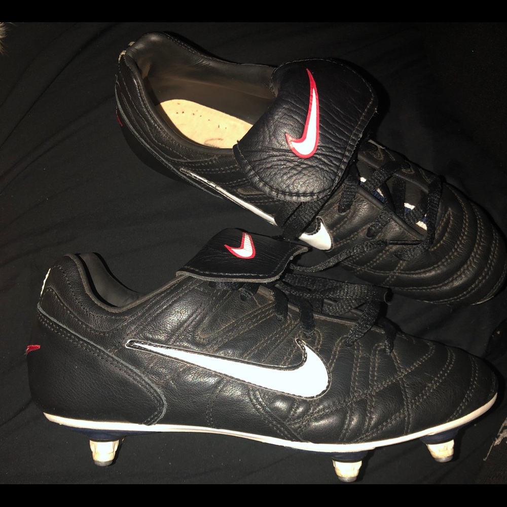 Women’s Nike Soccer Cleats size 8.5